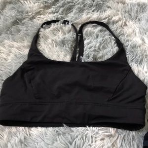 Black lululemon sports bra